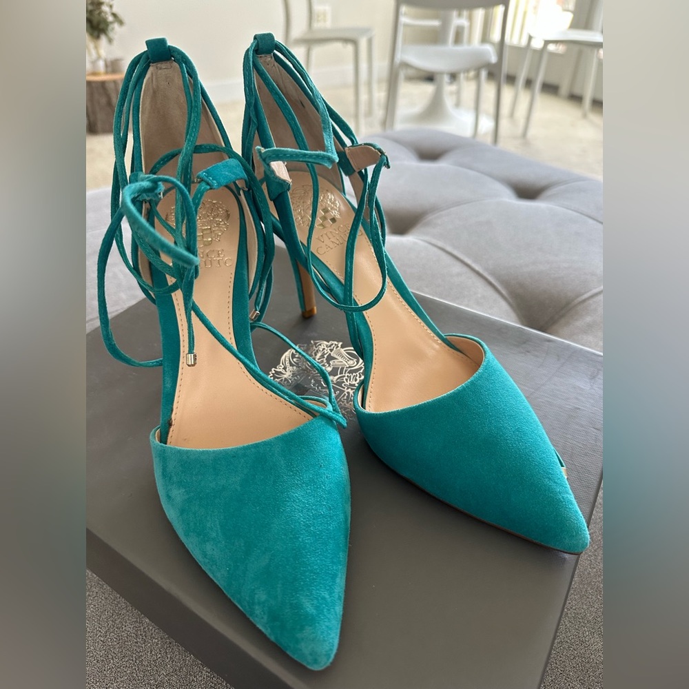 Vince Camuto Bellamy suede heels - teal